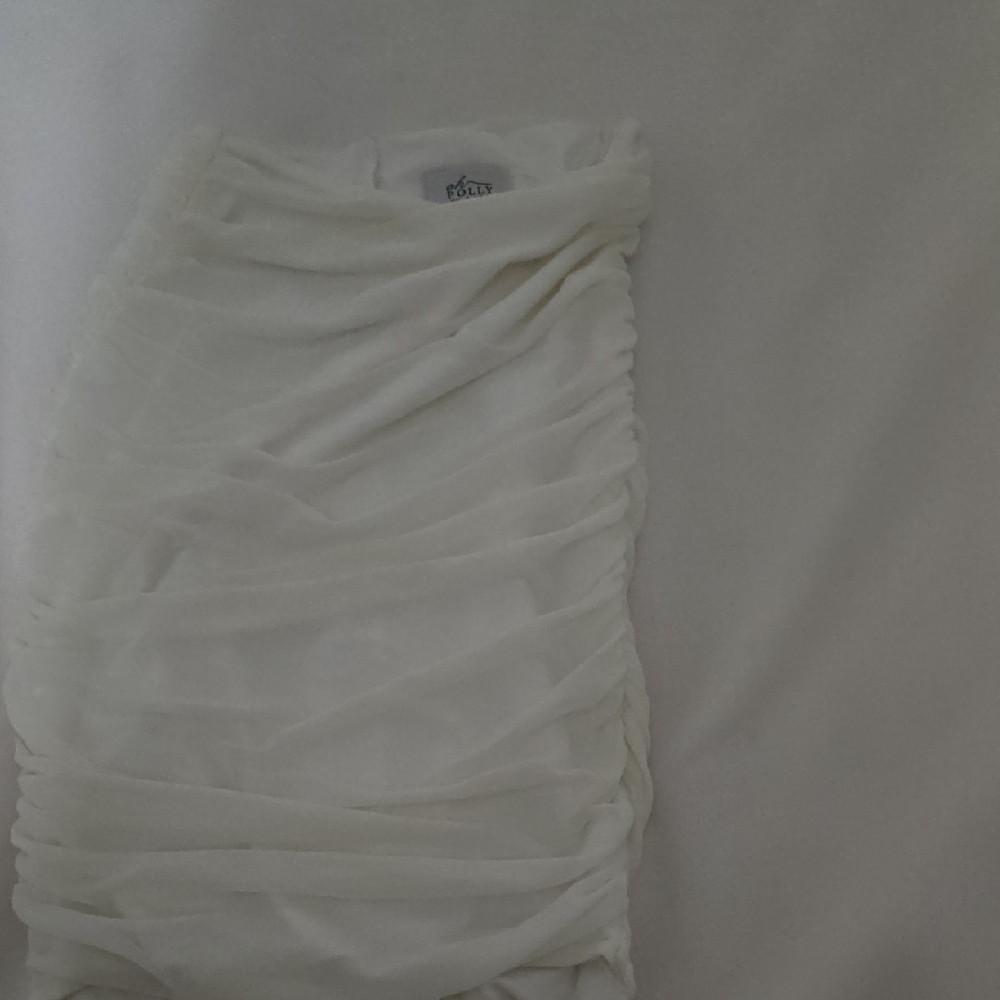 Oh Polly Cream Mini  Ruched Skirt